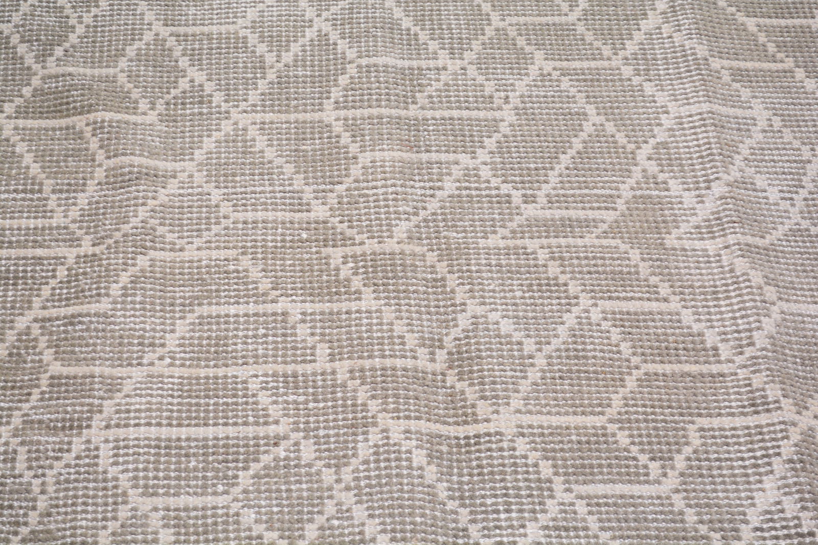 HAND KNOTTED RUG; INDIAN - 3