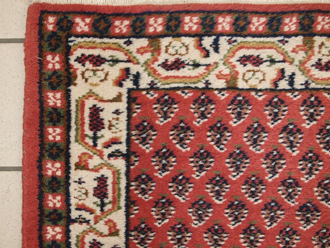 Handmade vintage Indi-Seraband rug 2' x 2.9' (62cm x 90cm) 1970s - 2