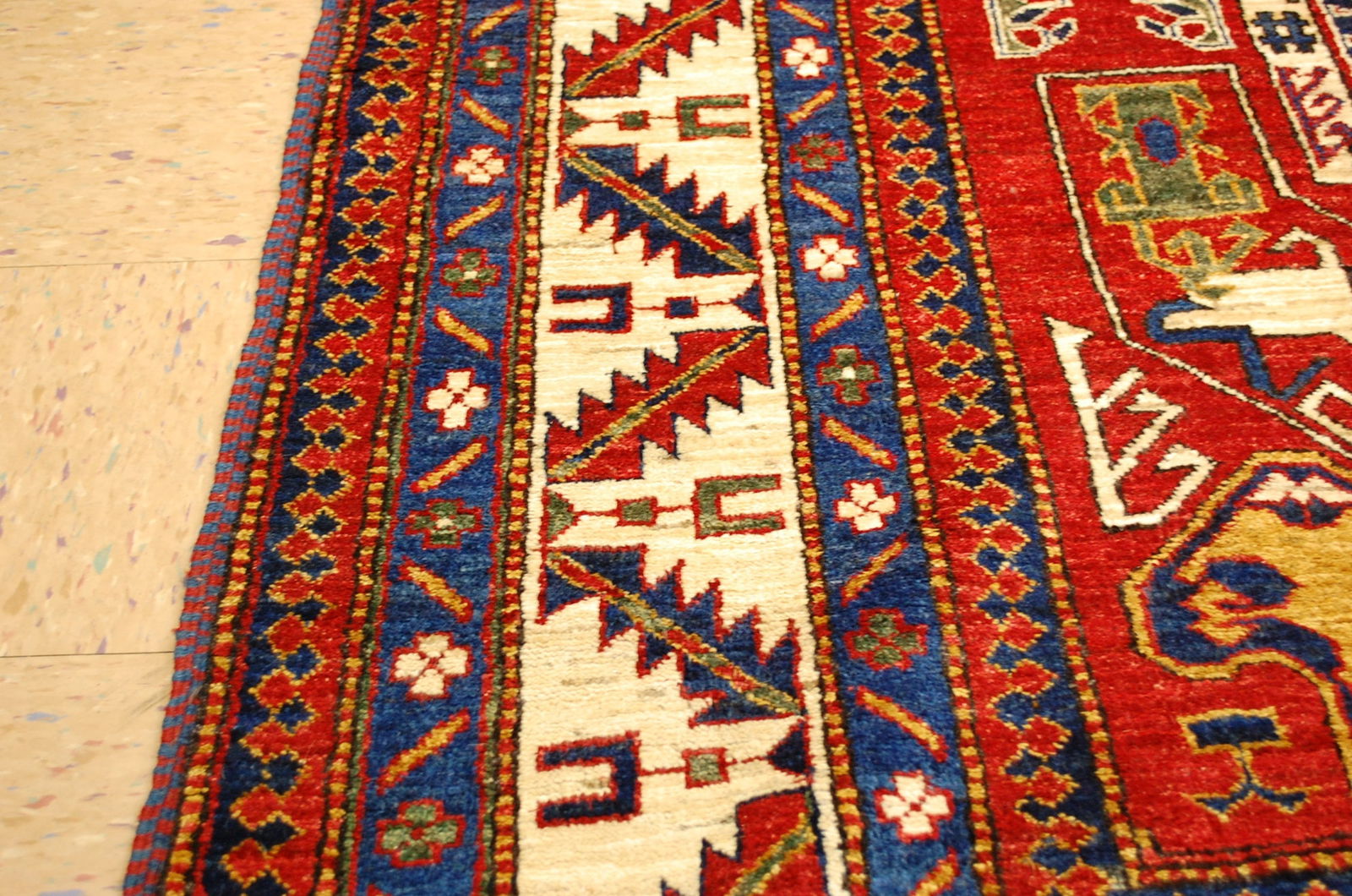 AFGHAN CHOBI RUG 6.4x7.8 - 7
