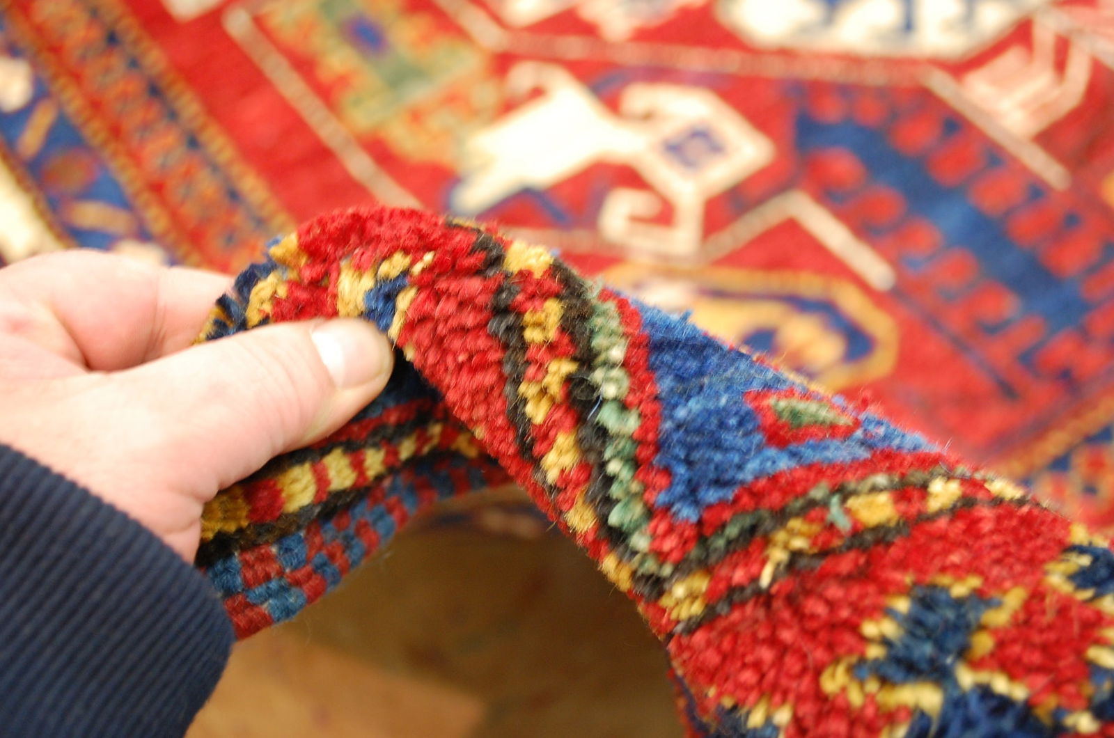 AFGHAN CHOBI RUG 6.4x7.8 - 9