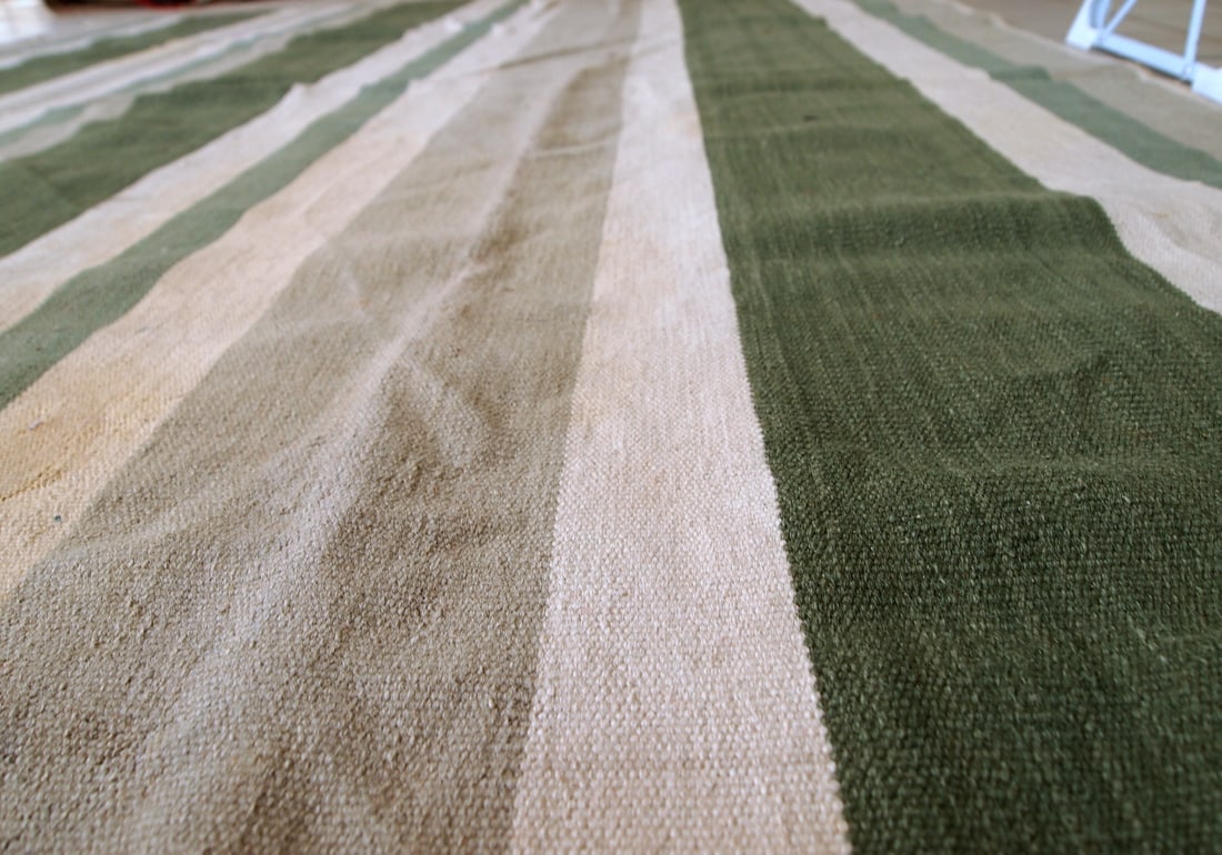 Handmade antique Indian Dhurri kilim 5.4' x 7.8' (167cm x 238cm) 1930s - 12