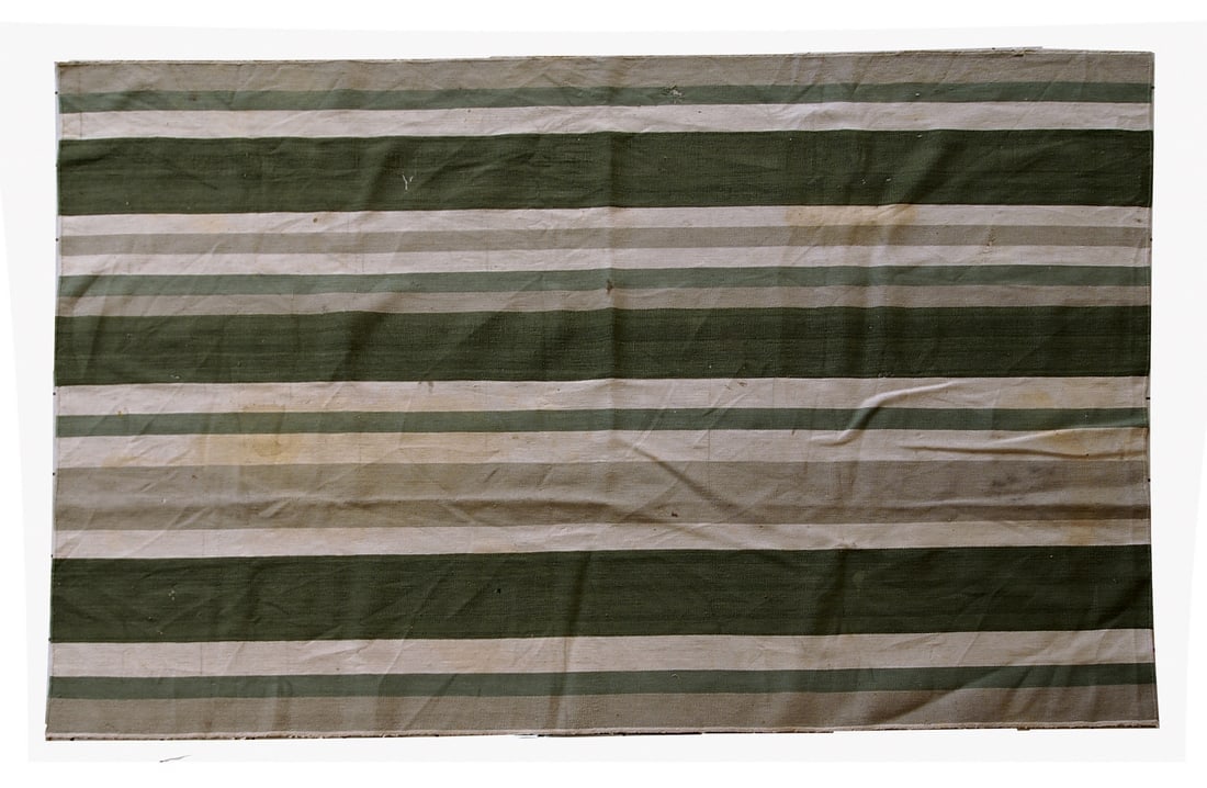 Handmade antique Indian Dhurri kilim 5.4' x 7.8' (167cm x 238cm) 1930s - 3