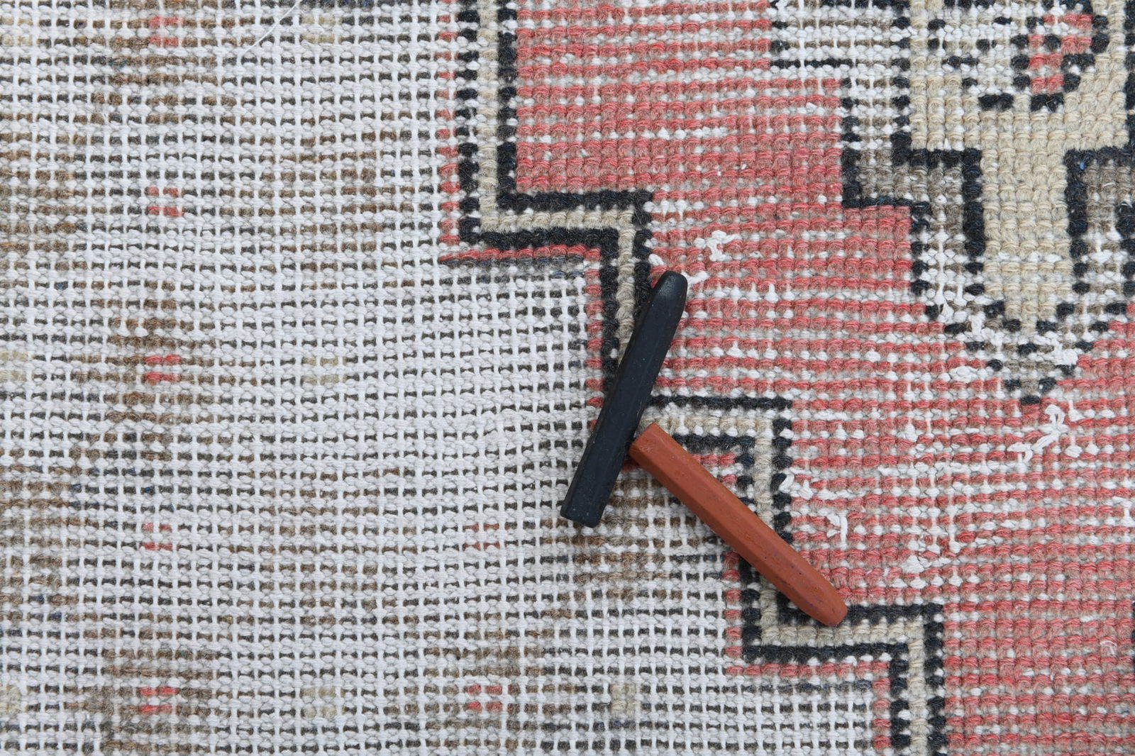 4'2'' x 8'9'' Turkish Rug - 1332 - 17