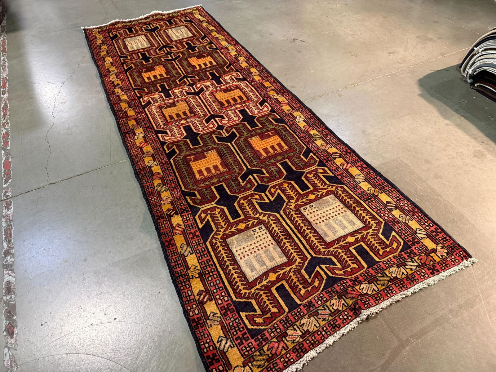 Stunning Persian Hamedan Rug 3.6x9.7 (1 of 10)