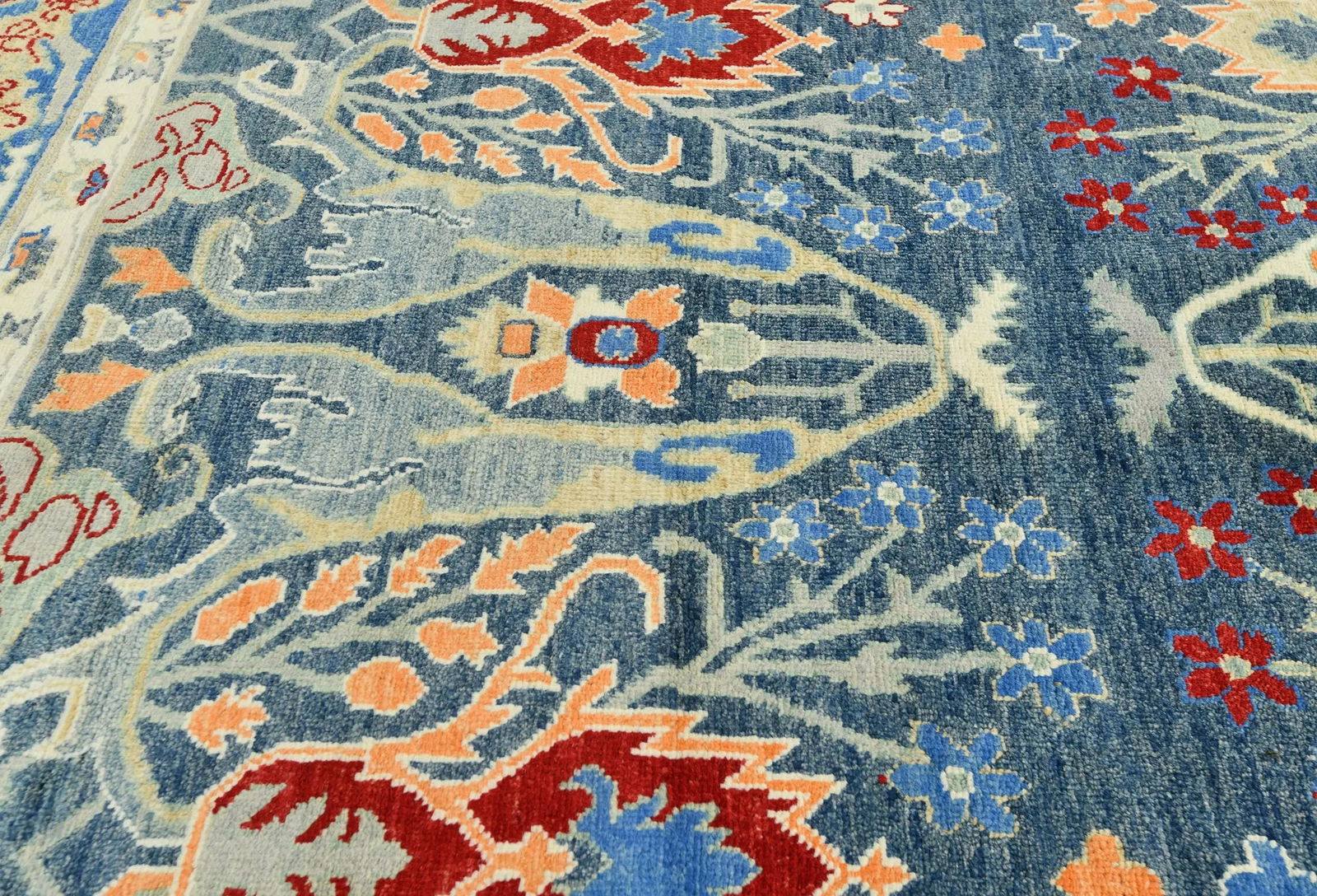 Muted Colors Floral Transitional 8X10 Oriental Rug - 6