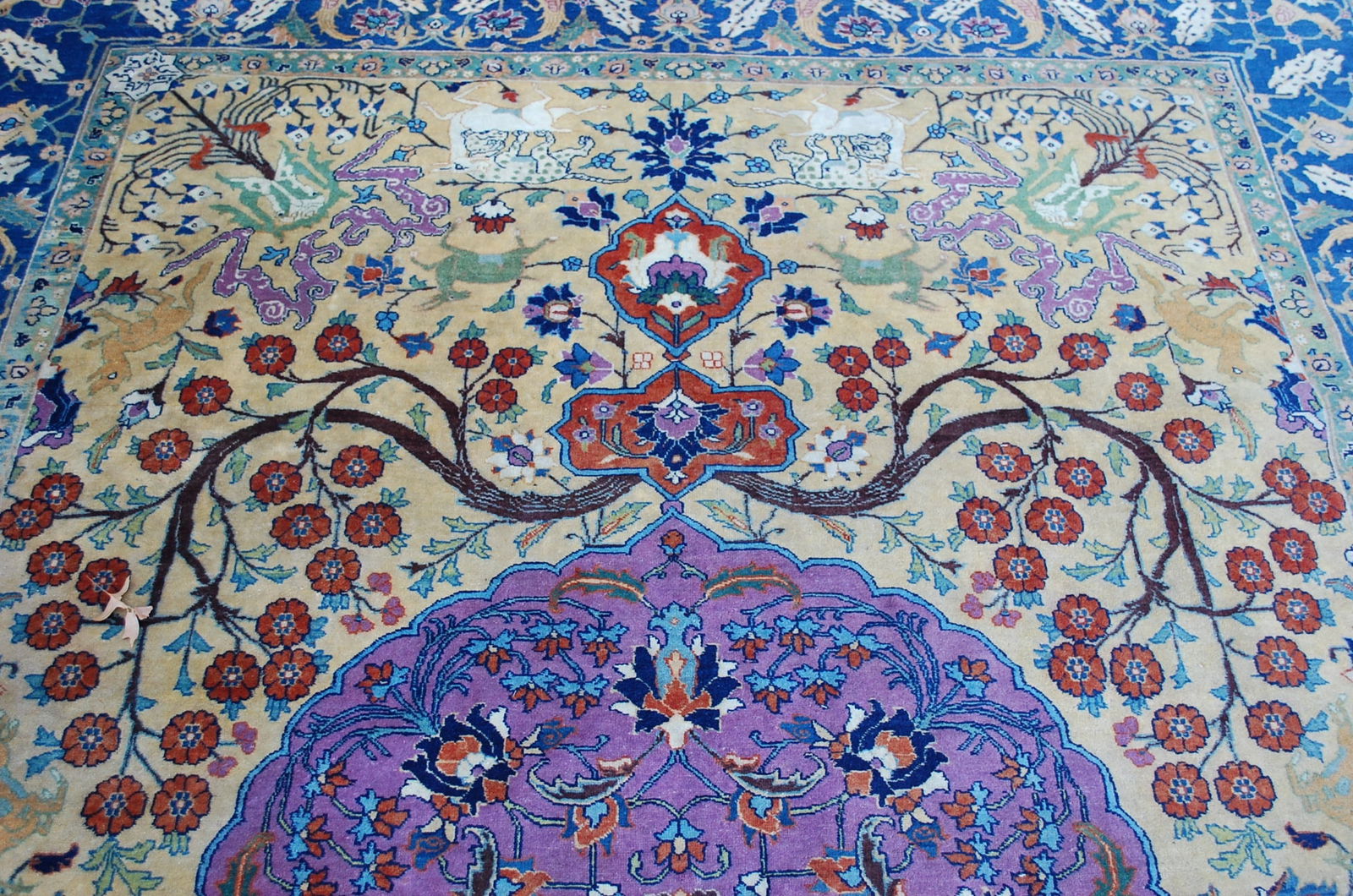 PersianTABRIZ RUG 7'5" x 10' - 6