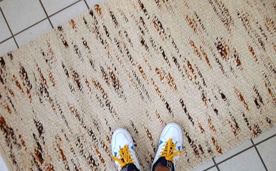 Handmade vintage Indian kilim runner 2.9' x 12.3' (90cm x 375cm) 1980s - 10