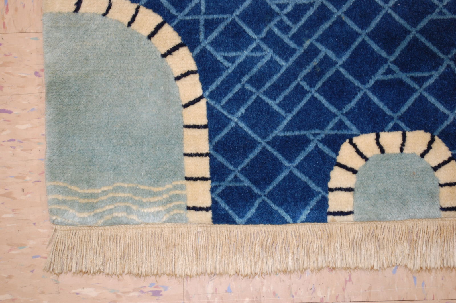 c1950s ANTIQUE PICTURAL CHINESE RUG OF MAN RIDING THE DONKY,SIZE OF 2'7" X 5'1" - 6