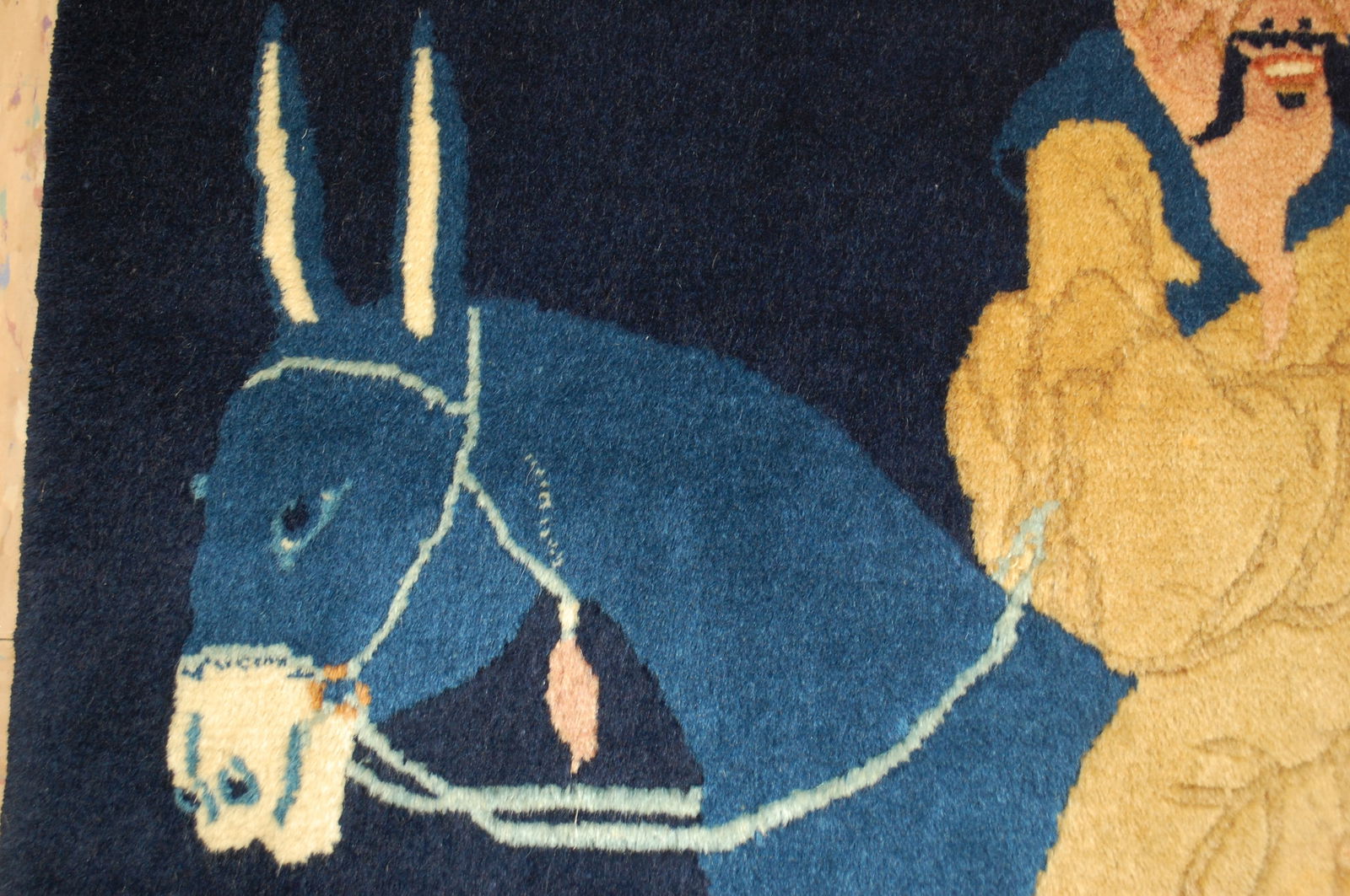 c1950s ANTIQUE PICTURAL CHINESE RUG OF MAN RIDING THE DONKY,SIZE OF 2'7" X 5'1" - 9