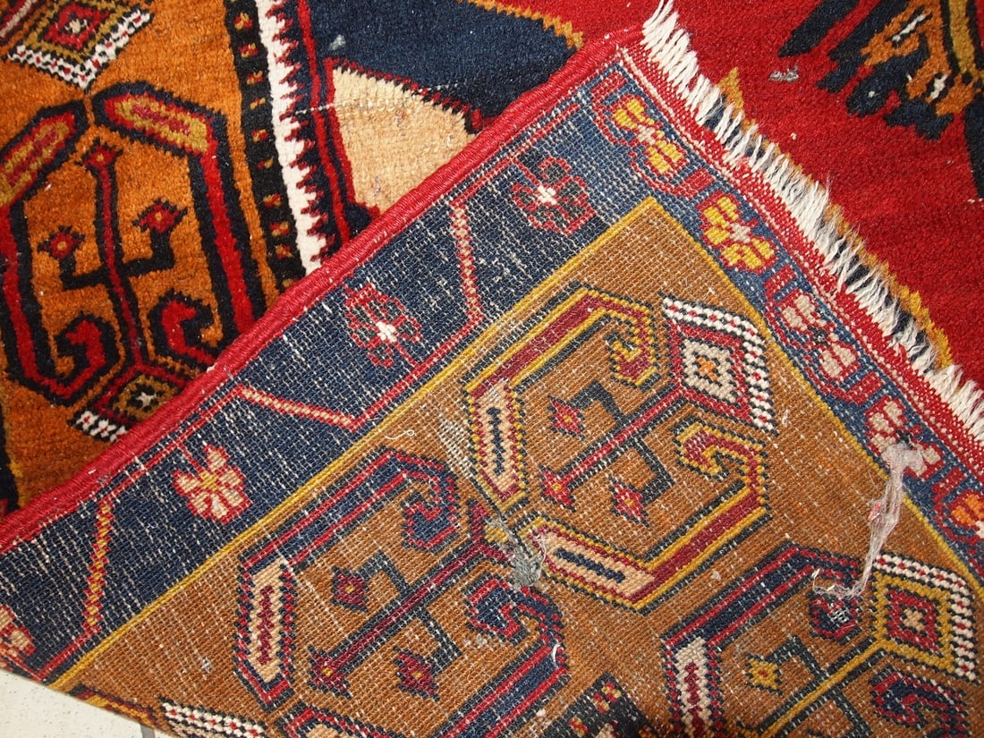 Handmade antique Turkish Anatolian rug 4' x 8.8' (122cm x 269cm) 1920s - 10