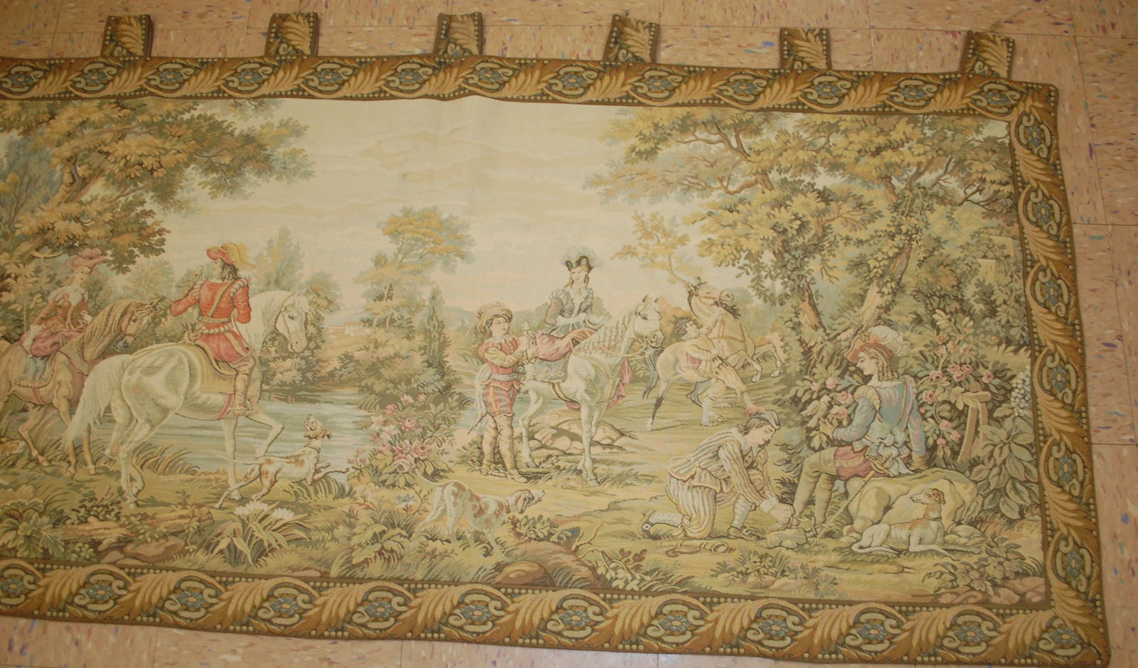 Tapestry French European Hand Loomed Victorian 2'8"X5'7": Title:Tapestry French European Hand Loomed Victorian 2'8"X5'7" Description:Tapestry French European Hand Loomed Victorian Beauty Easy Wall Hanging with exact size of 2'8" X 5'7"....Gorgeous DESIGN ove