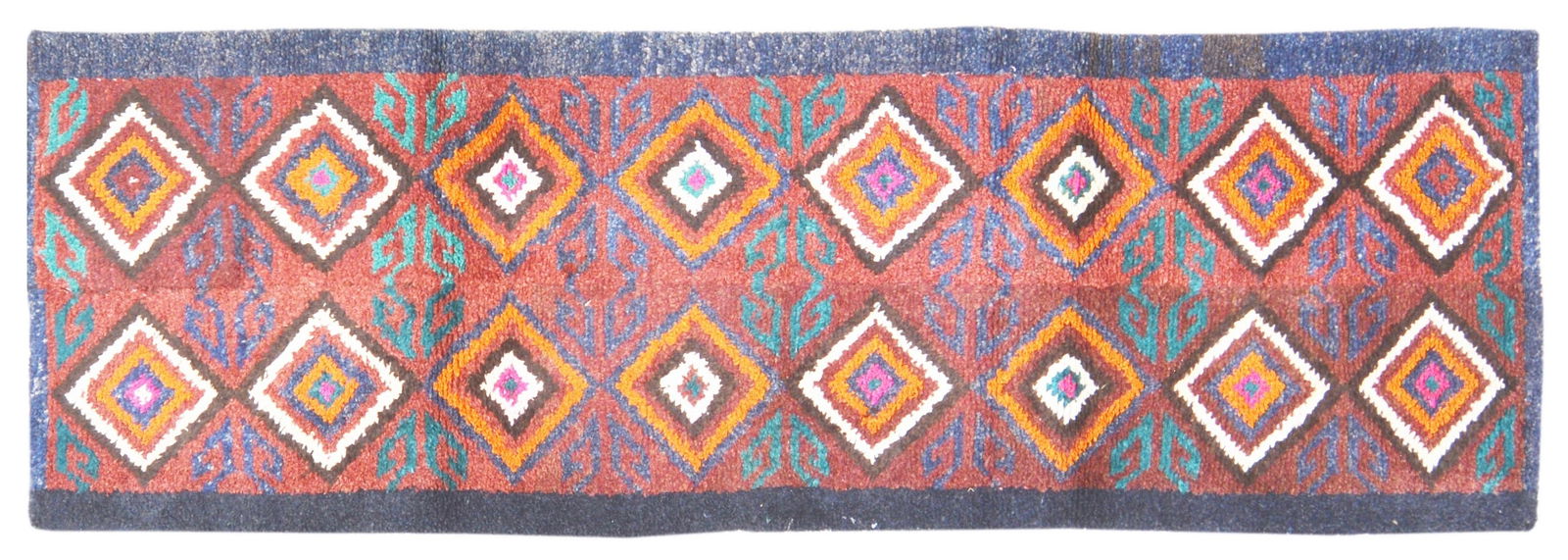 HAND KNOTTED RUG; UZBEKISTAN: Title:HAND KNOTTED RUG; UZBEKISTANDescription:Structure: HAND KNOTTEDOrigin: UZBEKISTANSize: 3X9'2Style: JULKHYRMaterial: WOOLDesign: ANTIQUESCondition: VINTAGECare: PROFESSIONAL Reserve: $900.00 