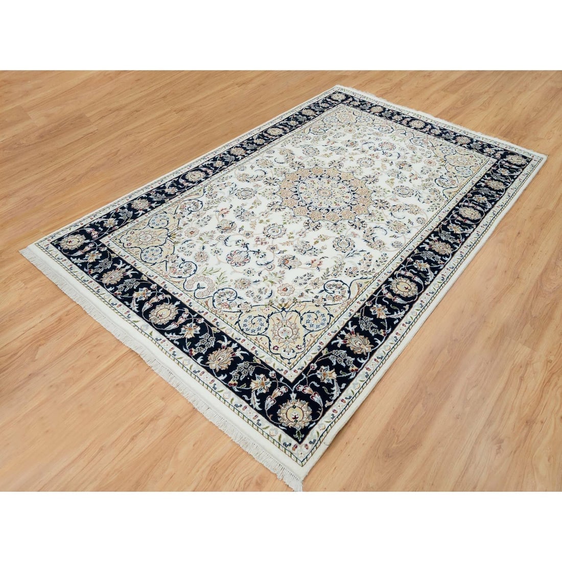 Ivory, Natural Wool Hand Knotted, Nain Design 250 KPSI Rug - 3