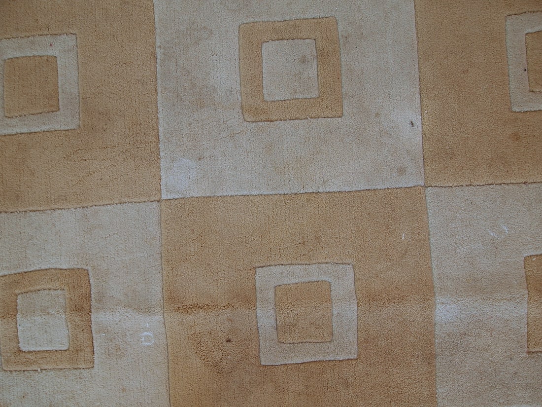 Handmade vintage Chinese Modern rug 3.9' x 5.9' (120cm x 180cm) 1980s - 5