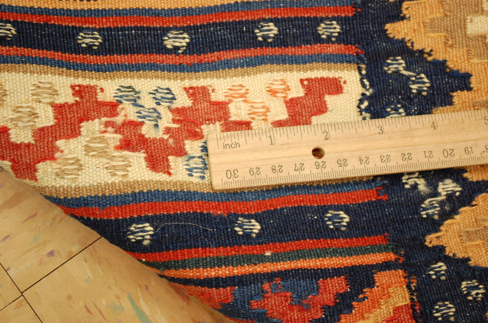 CAUCASIAN KILIM RUG 3'2" x 4'10" - 10