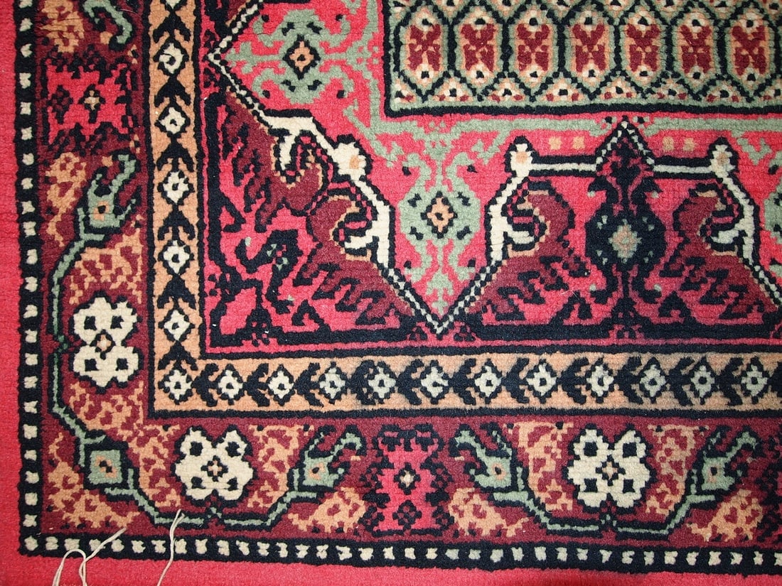 Handmade vintage Algerian Berber rug 3.3' x 7' (101cm x 215cm) 1970s - 10