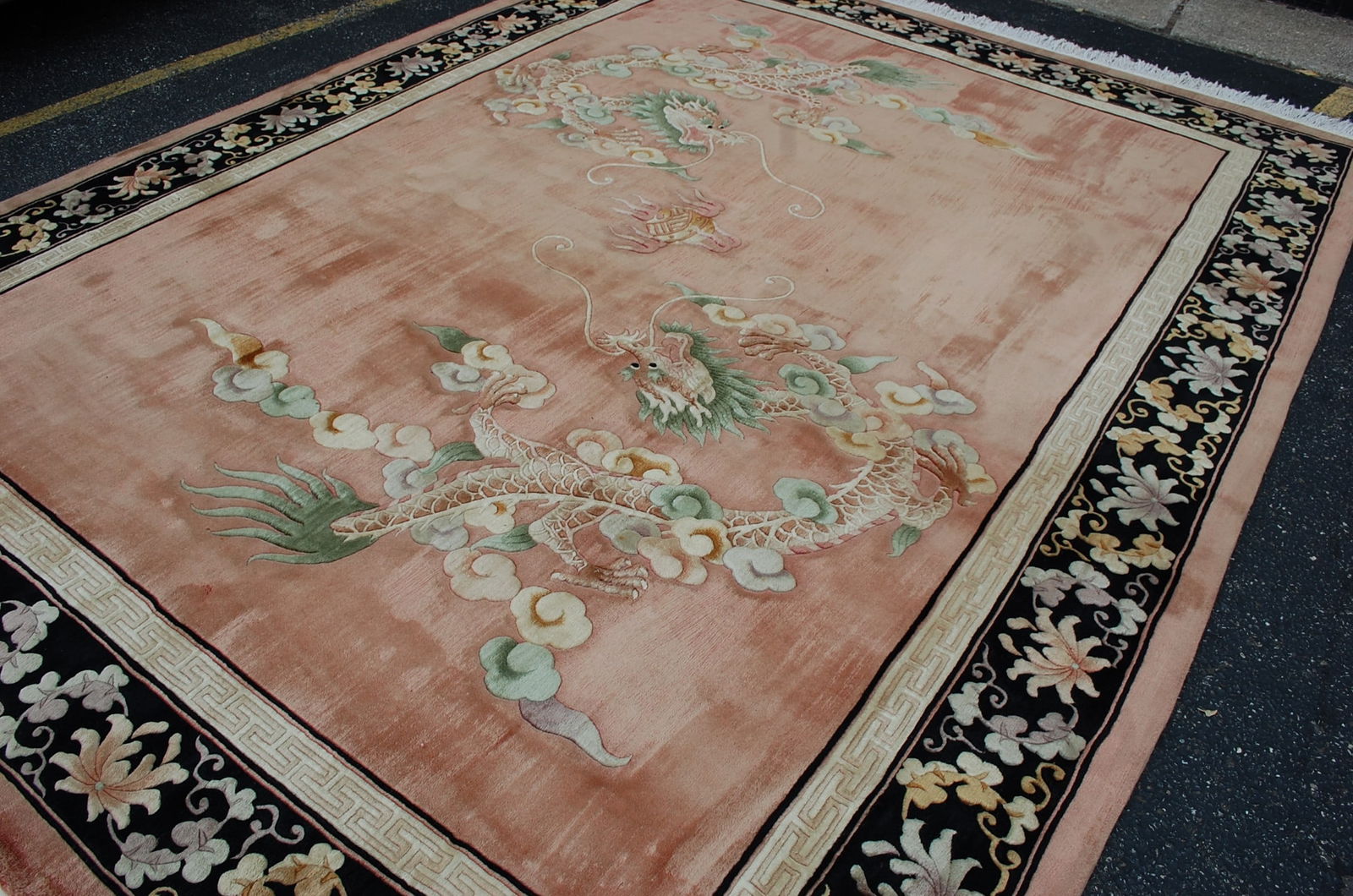 CHINESE NICHOLS RUG 8' 10" x 11' 10" - 8