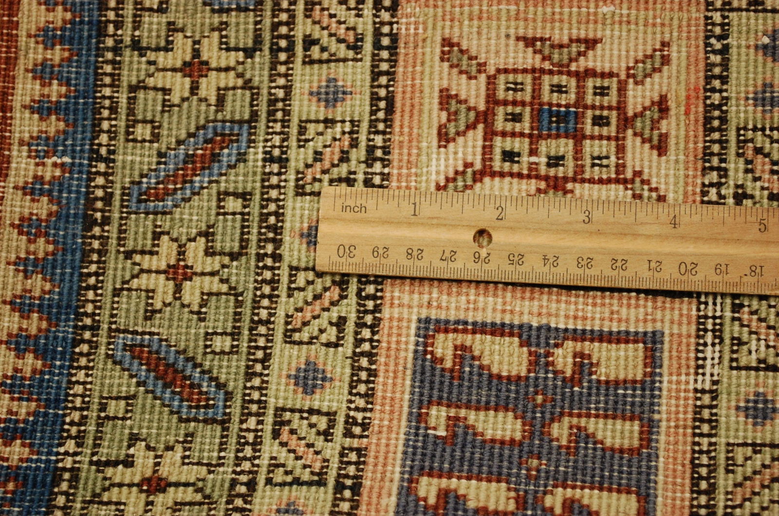 CAUCASIAN RUG 5'4" X 8'6" - 9