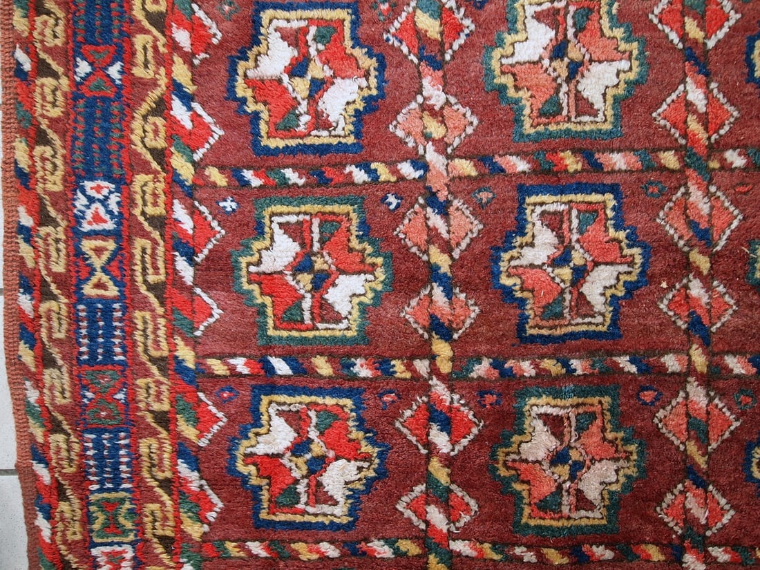 Handmade antique Persian Kurdish rug 3.9' x 7.5' (119cm x 230cm) 1920s - 5
