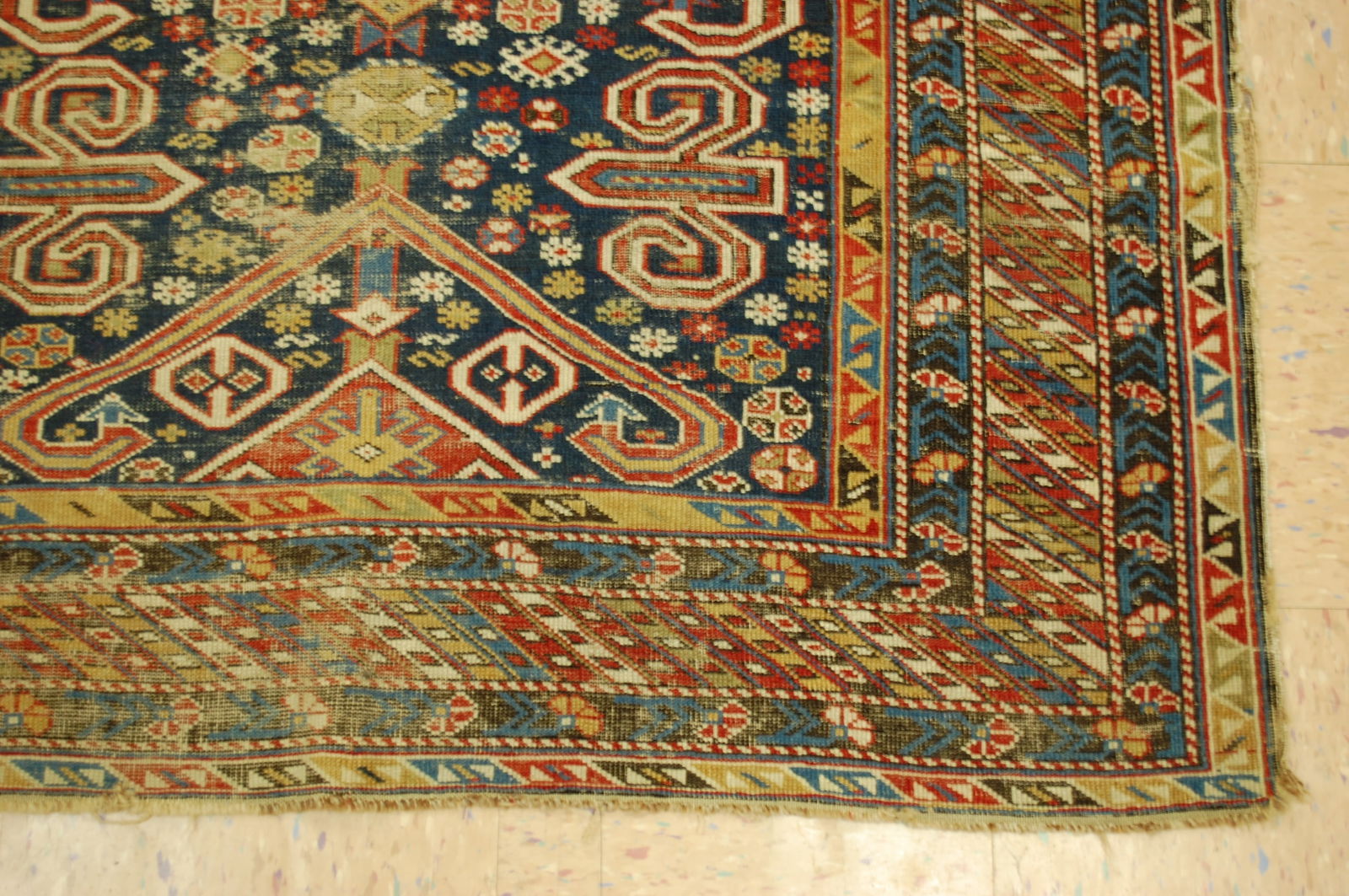 CAUCASIAN SHIRVAN 3'11" X 5'6" - 8