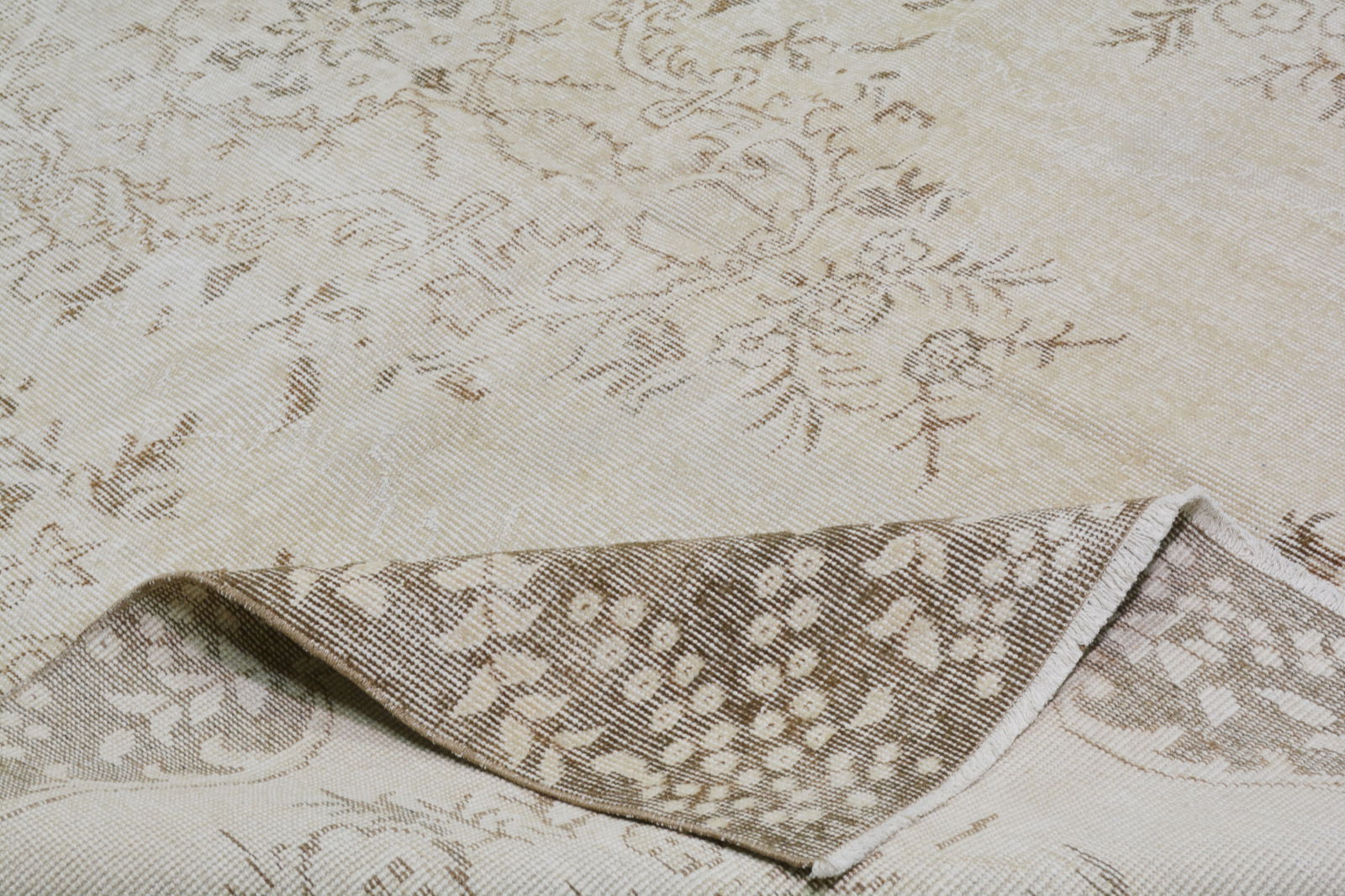 HAND KNOTTED RUG; TURKISH - 6