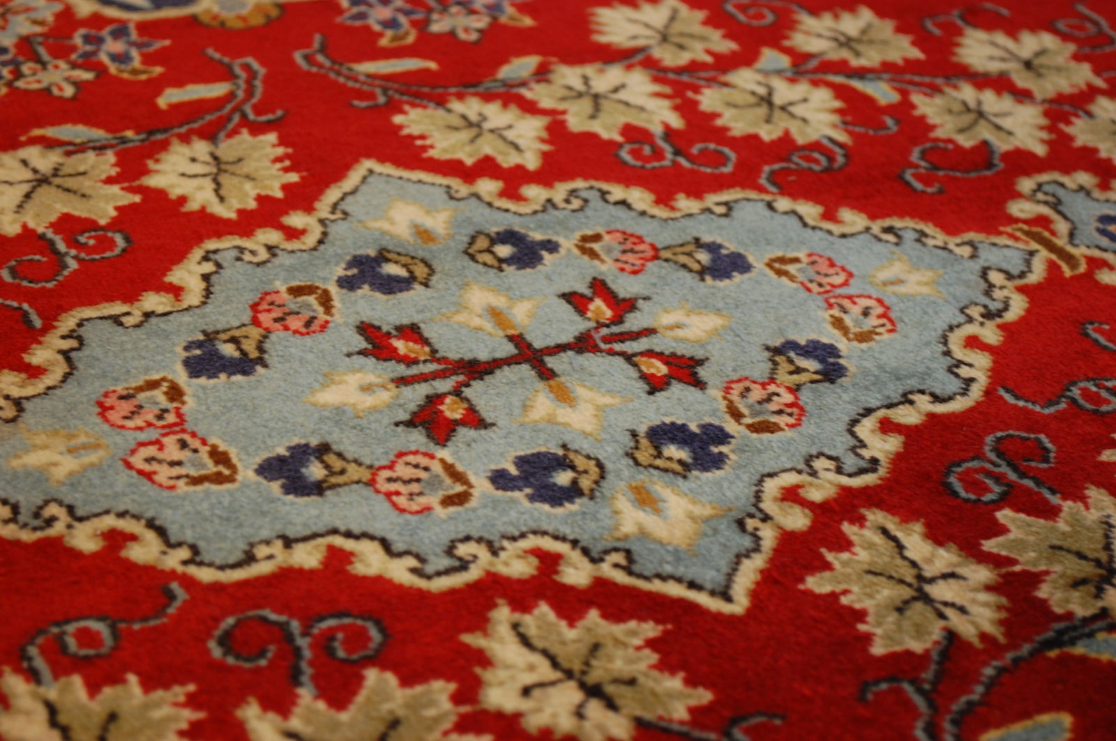 PRSIAN KESHAN RUG 2.7x3.5 - 4