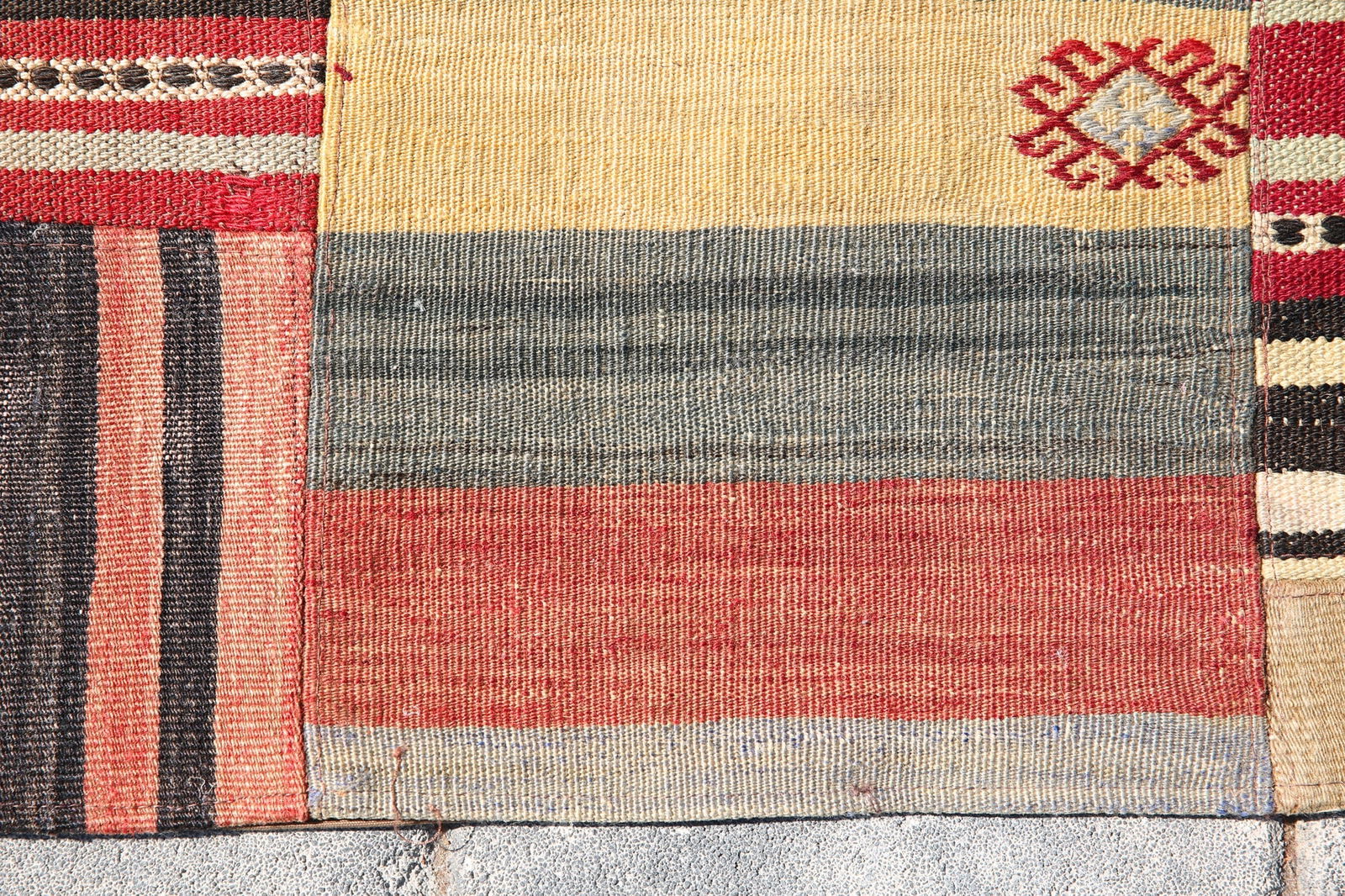 5'10'' x 8'2'' Turkish Handmade Kilim Rug - 122 - 10