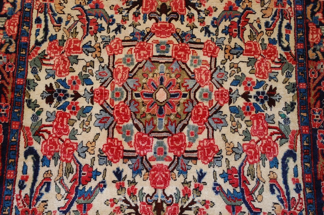 Persian BIJAR RUG 2'6" x 3'4" - 9