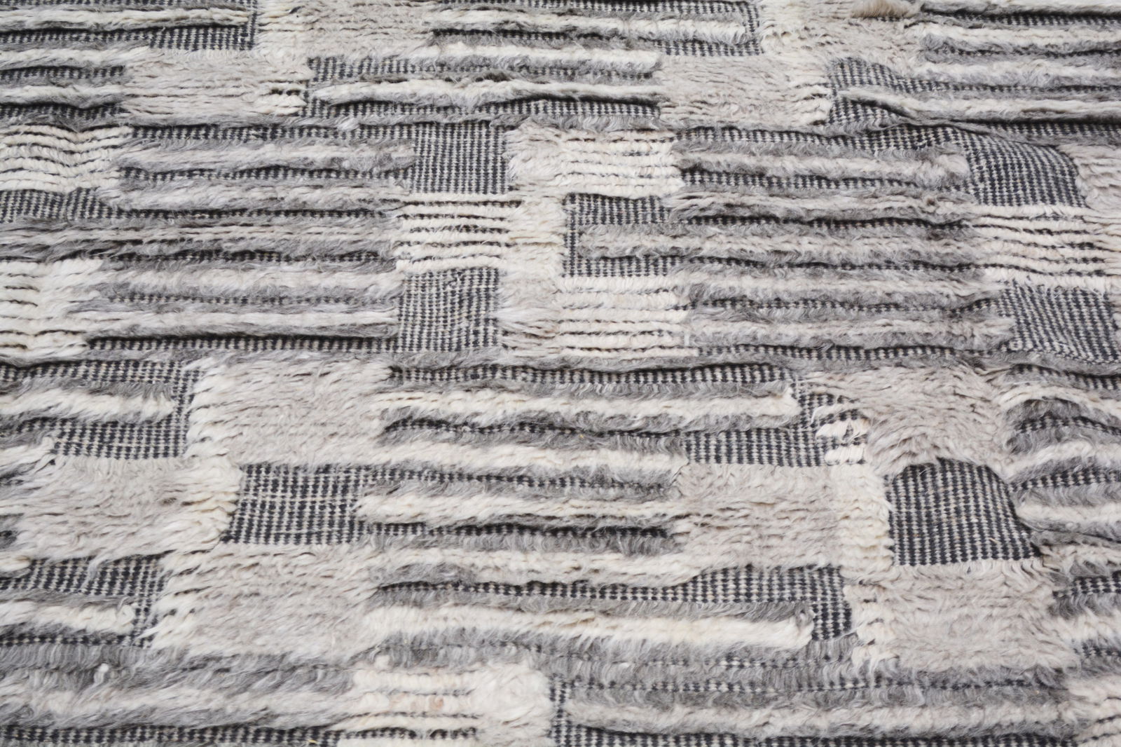 HAND KNOTTED RUG; MOROCCAN - 3