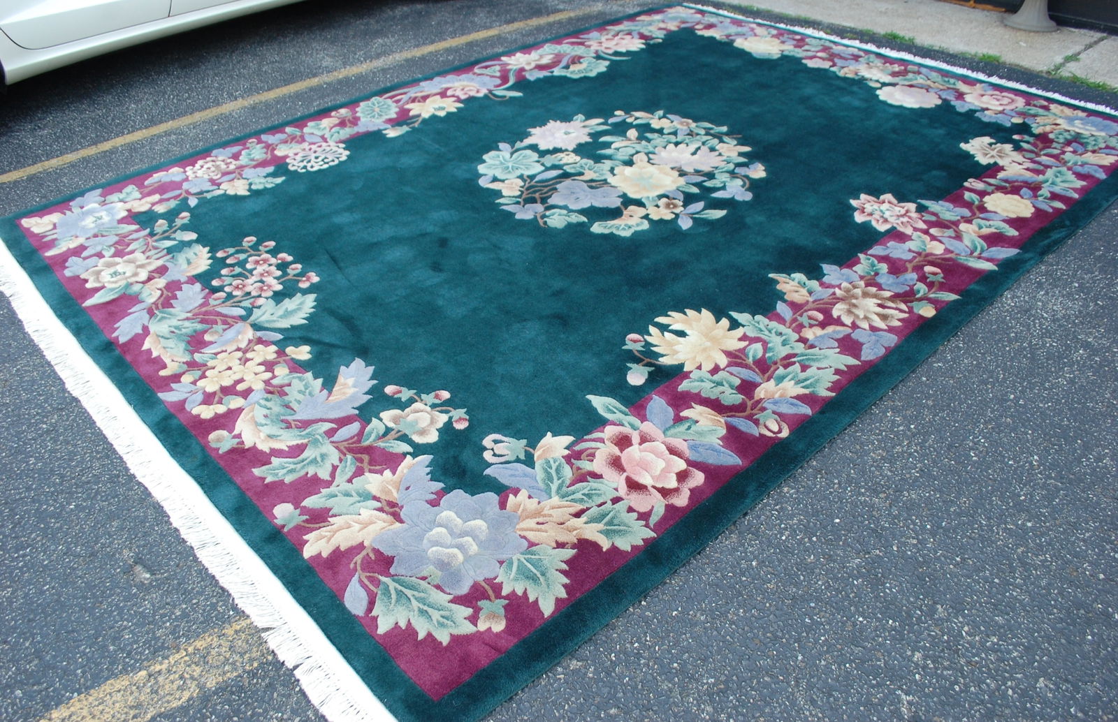 CHINESE RUG 8'3" X 11'3" - 9