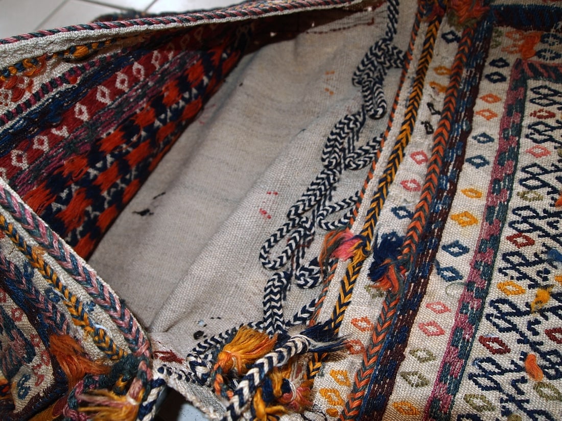 Handmade antique Persian Sumak sadle double bag 1.8' x 3.3' ( 55cm x 100cm) 1940s - 11