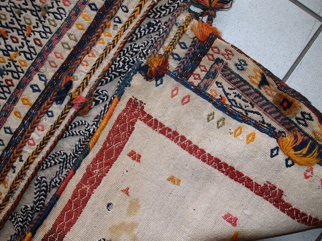 Handmade antique Persian Sumak sadle double bag 1.8' x 3.3' ( 55cm x 100cm) 1940s - 7