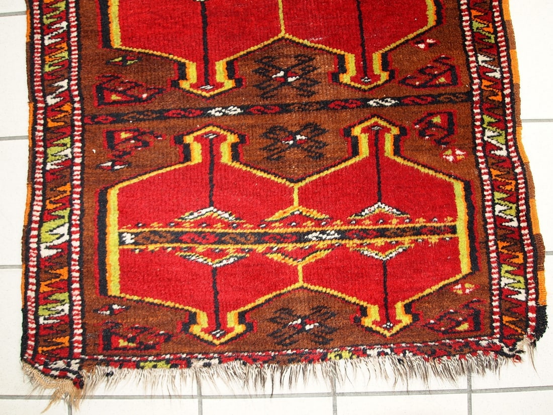 Hand made antique collectible Turkish Yastik rug 2.5' x 6.2' ( 76cm x 190cm ) 1920 - 4