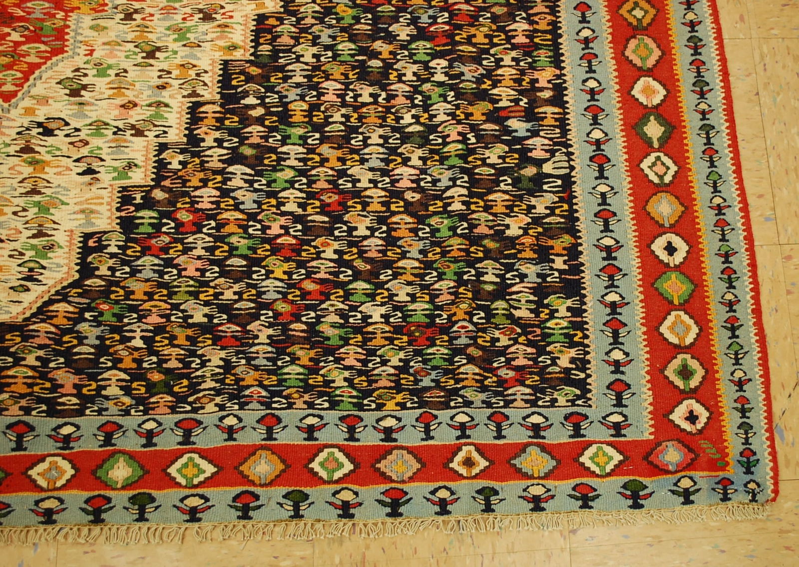 Persian KILIM RUG 6'6" x 9'8" - 2