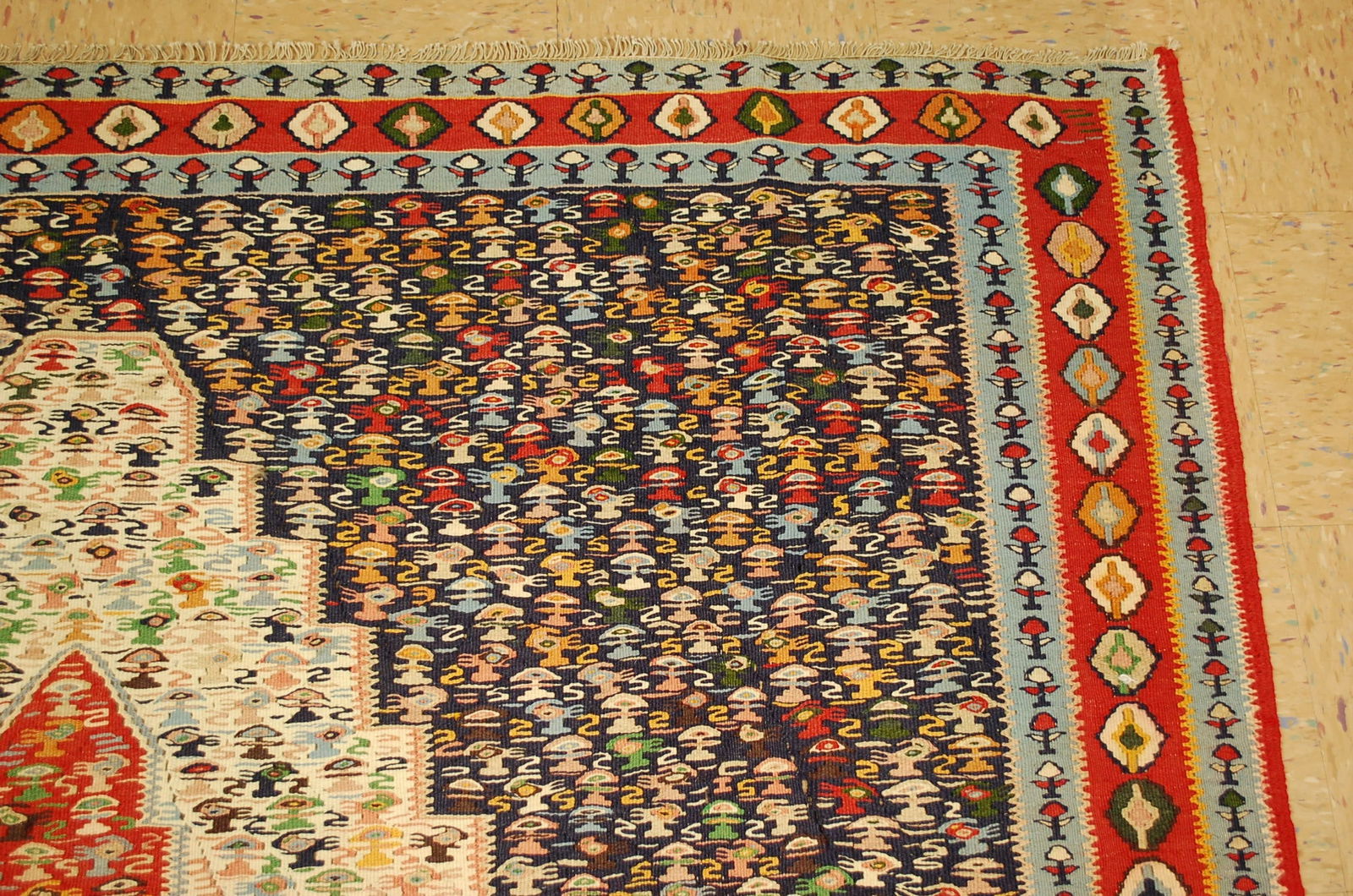 Persian KILIM RUG 6'6" x 9'8" - 5