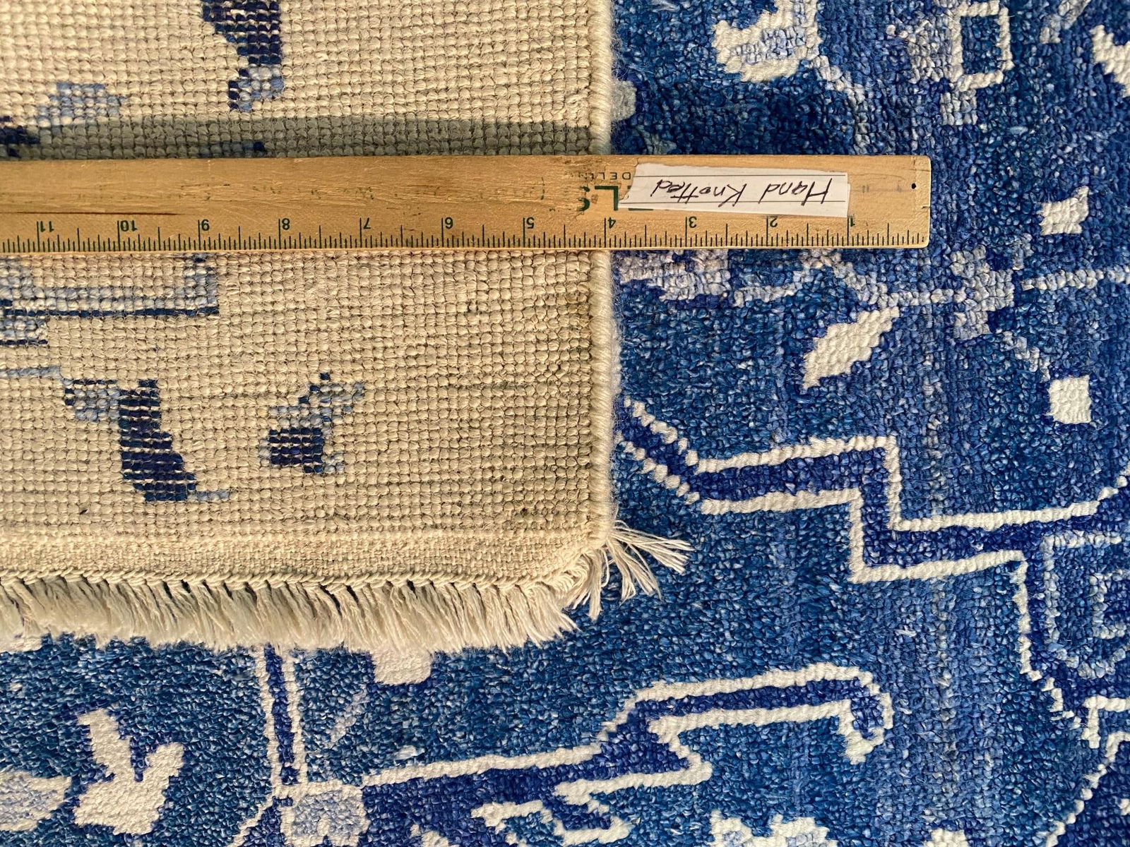 Stunning Modern Rug 8x10 - 9