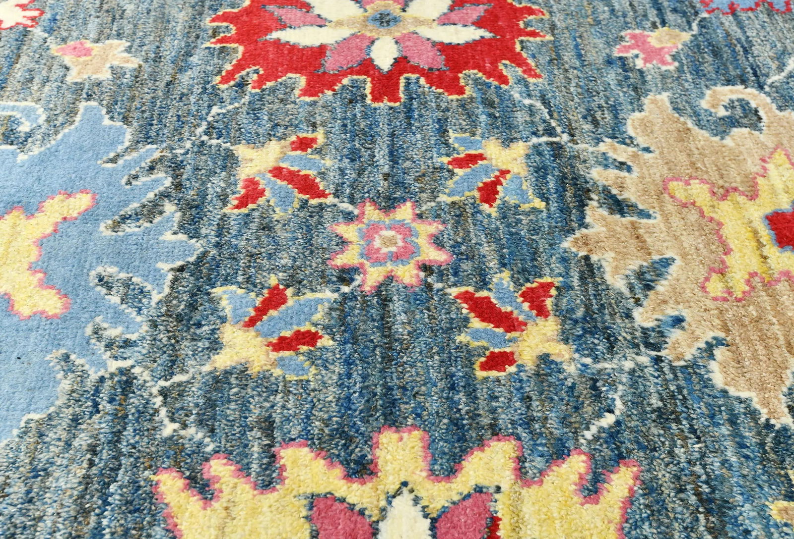 Muted Gray Floral 8X10 Oushak Oriental Rug - 5