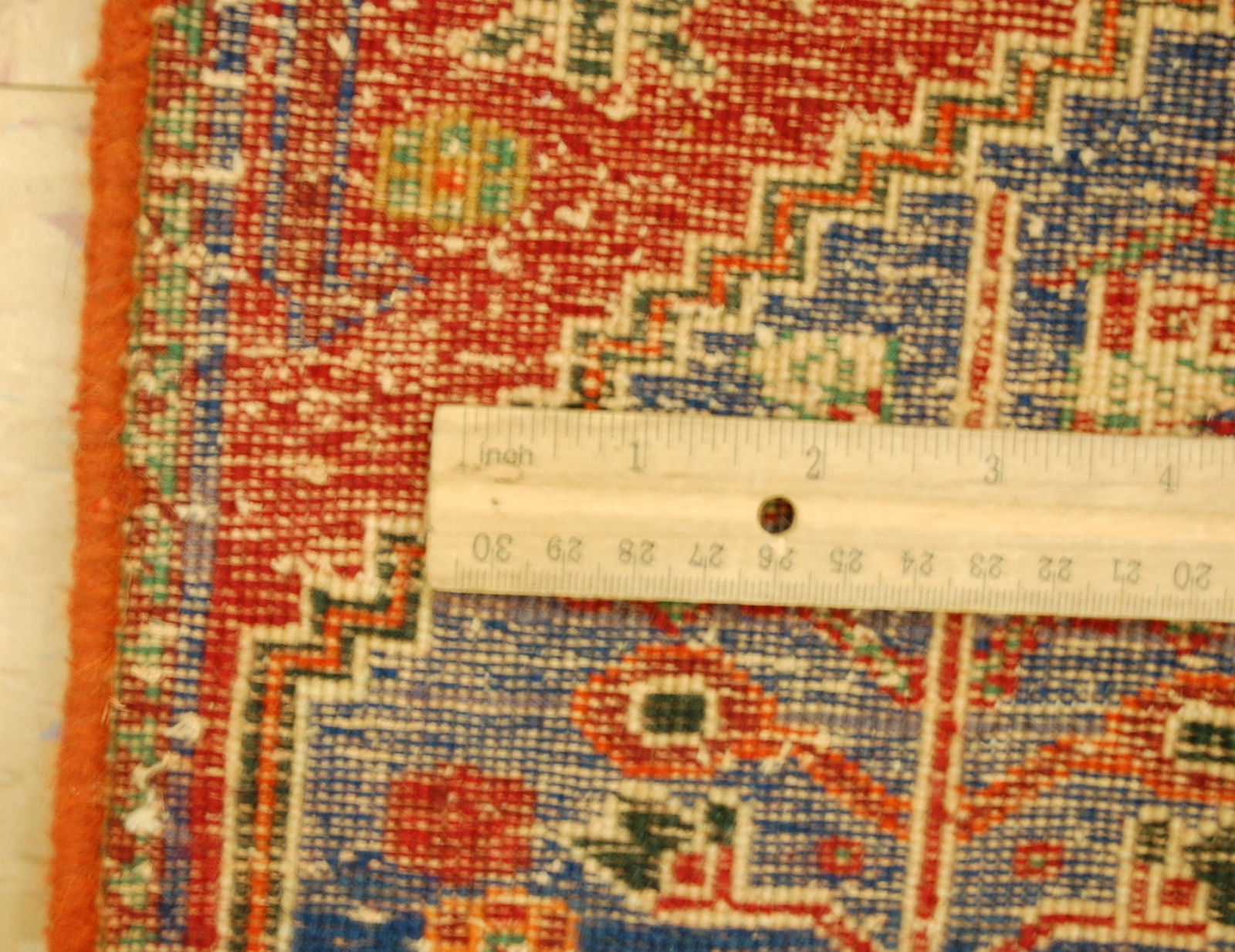 PERSIAN SHIRAZ RUG 1'8" x 1'10" - 10