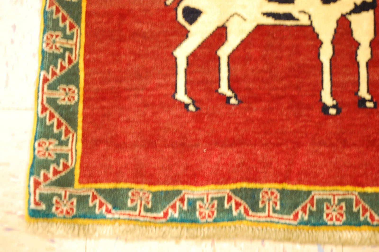 PERSIAN SHIRAZ RUG 2' x 2' - 5