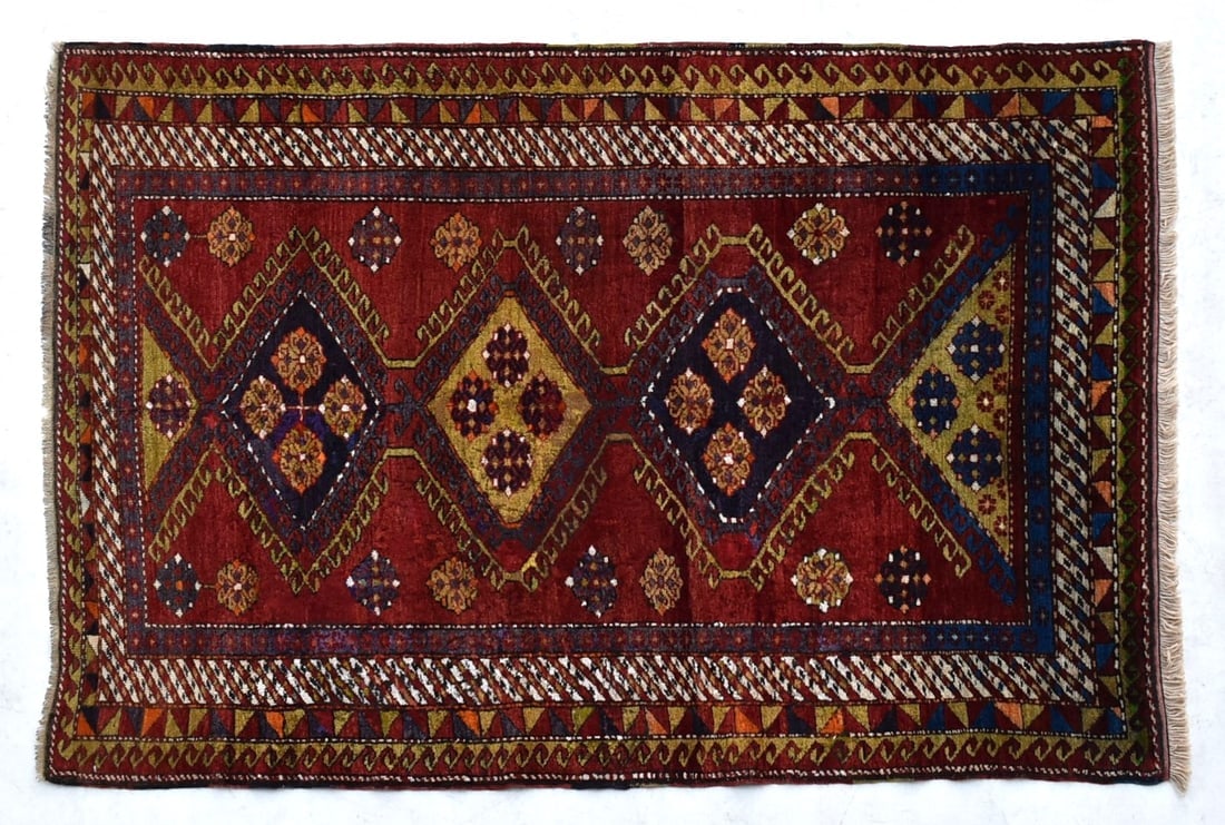 11112 CAUCASIAN LORI CARPET: 2.08 × 1.47 m (3.06 m²) (1 of 10)