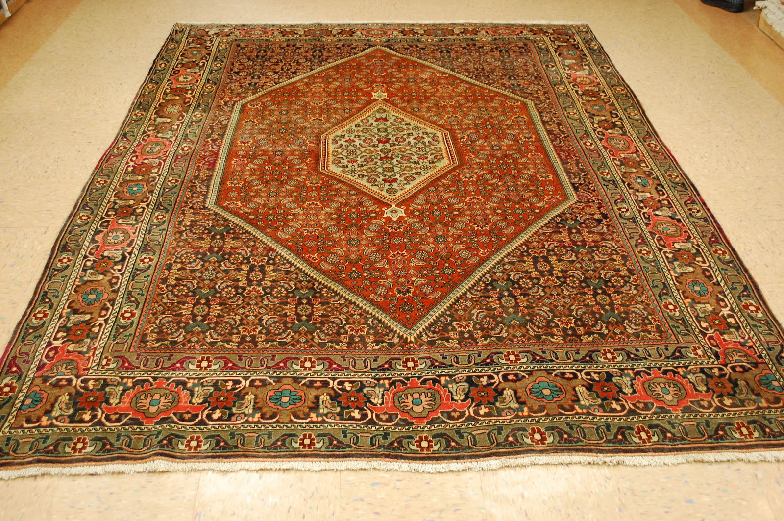 Persain BIJAR RUG 7'x10'1": Title:Persain BIJAR RUG 7'x10'1" Description:OLD,ANTIQUE DETAILED FINE CLASSIC VILLAGE WOVEN P-BEJAR ORIENTAL RUG with exact size of 7'x10'1" Highly detailed allover design field fine and delicately w