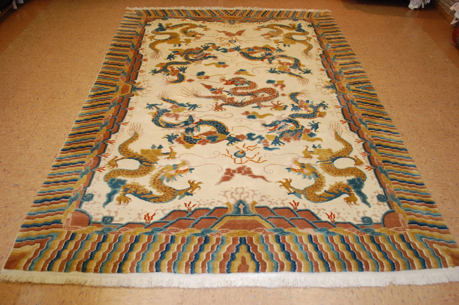 CHINESE NICHOLSRUG 5'10" x 8'10": Title:CHINESE NICHOLSRUG 5'10" x 8'10" Description:ANTIQUE ESTATE TREASURE ART DECO WALTER NICHOSIGN over GREAT HAPPY COLOR background ..........Age Condition is Perfect as shown in photos..........Th