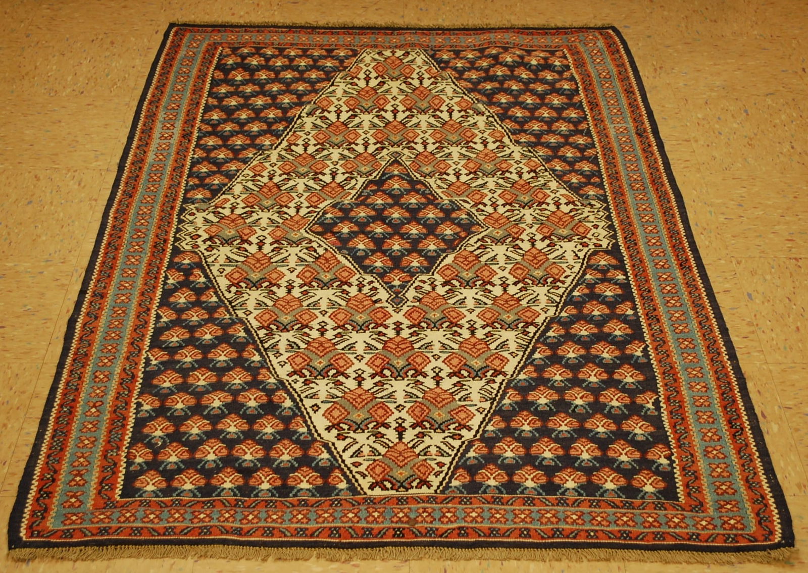 Persian SENNAH KILIM RUG 3'9" x 5'6" (1 of 10)