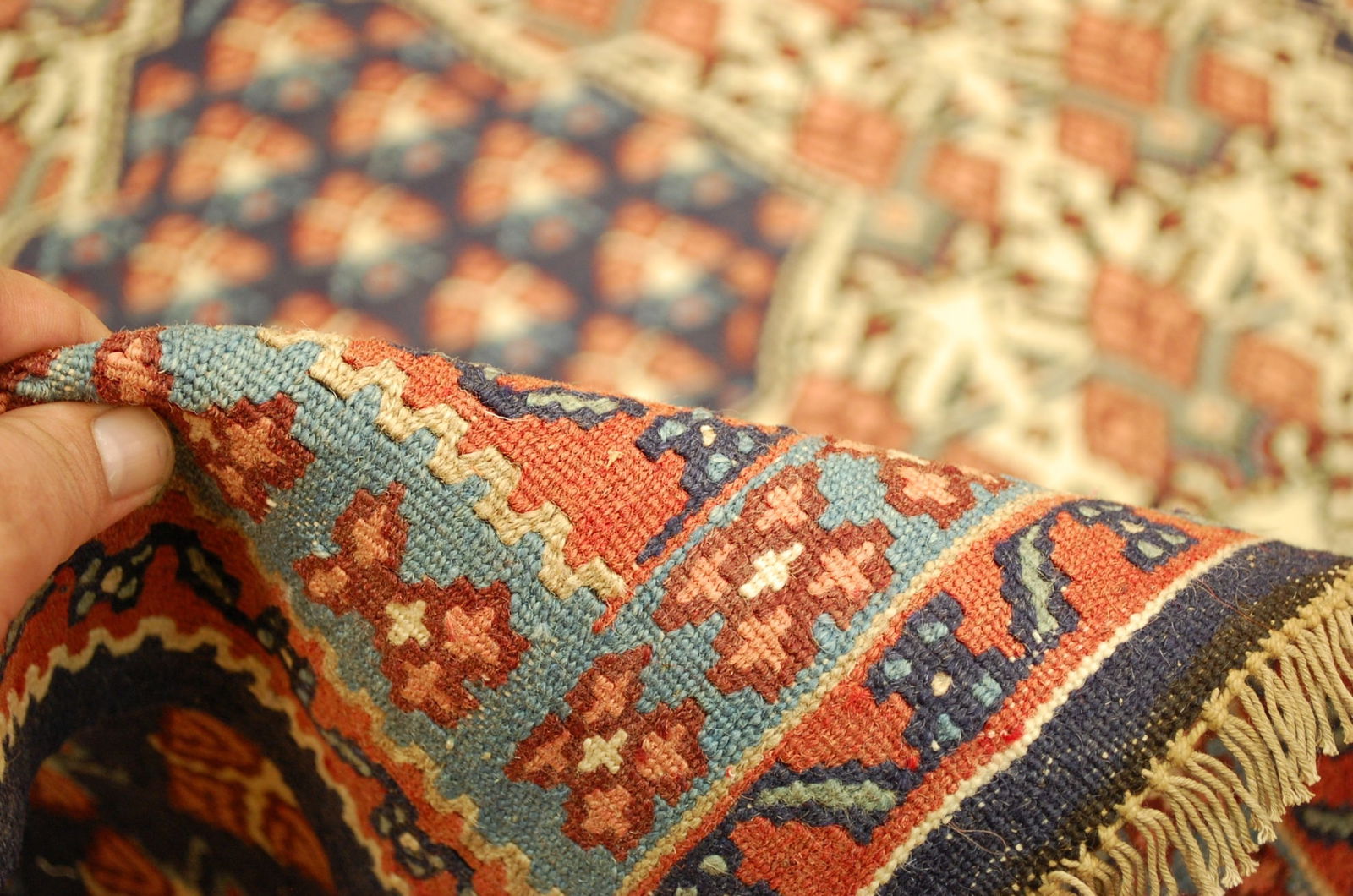 Persian SENNAH KILIM RUG 3'9" x 5'6" - 8