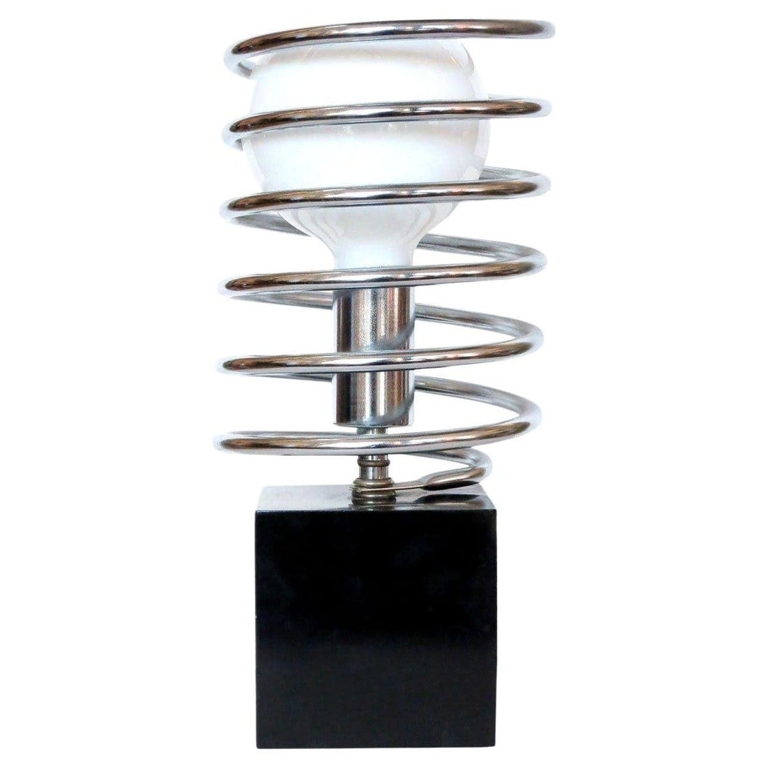 1960s Modernist Spring Table Lamp by Sonneman Lighting Company: Title: 1960s Modernist Spring Table Lamp by Sonneman Lighting Company Description: This Modernist spring table lamp features a black steel cube with a chrome socket surrounded by a large chrome coil