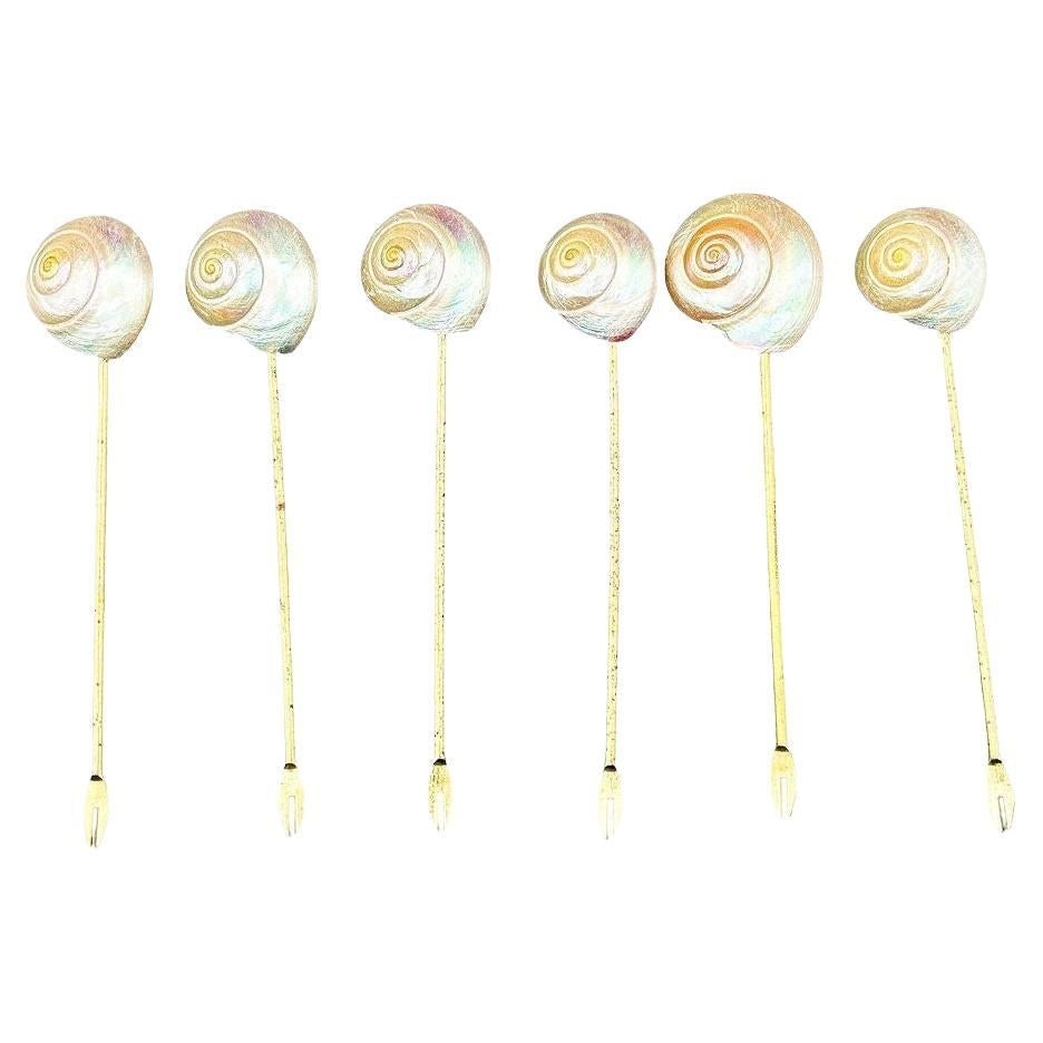 Set of Six Vintage Mother of Pearl Shell and Gold Appetizer Fondue Forks: Title: Set of Six Vintage Mother of Pearl Shell and Gold Appetizer Fondue Forks Description: Vintage Set of Six Mother of Pearl and Gold Appetizer/Fondue Forks. Set of six vintage appetizer forks,