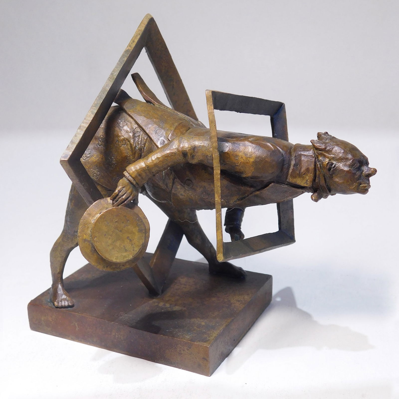 Going beyond - bronze sculpture - 4