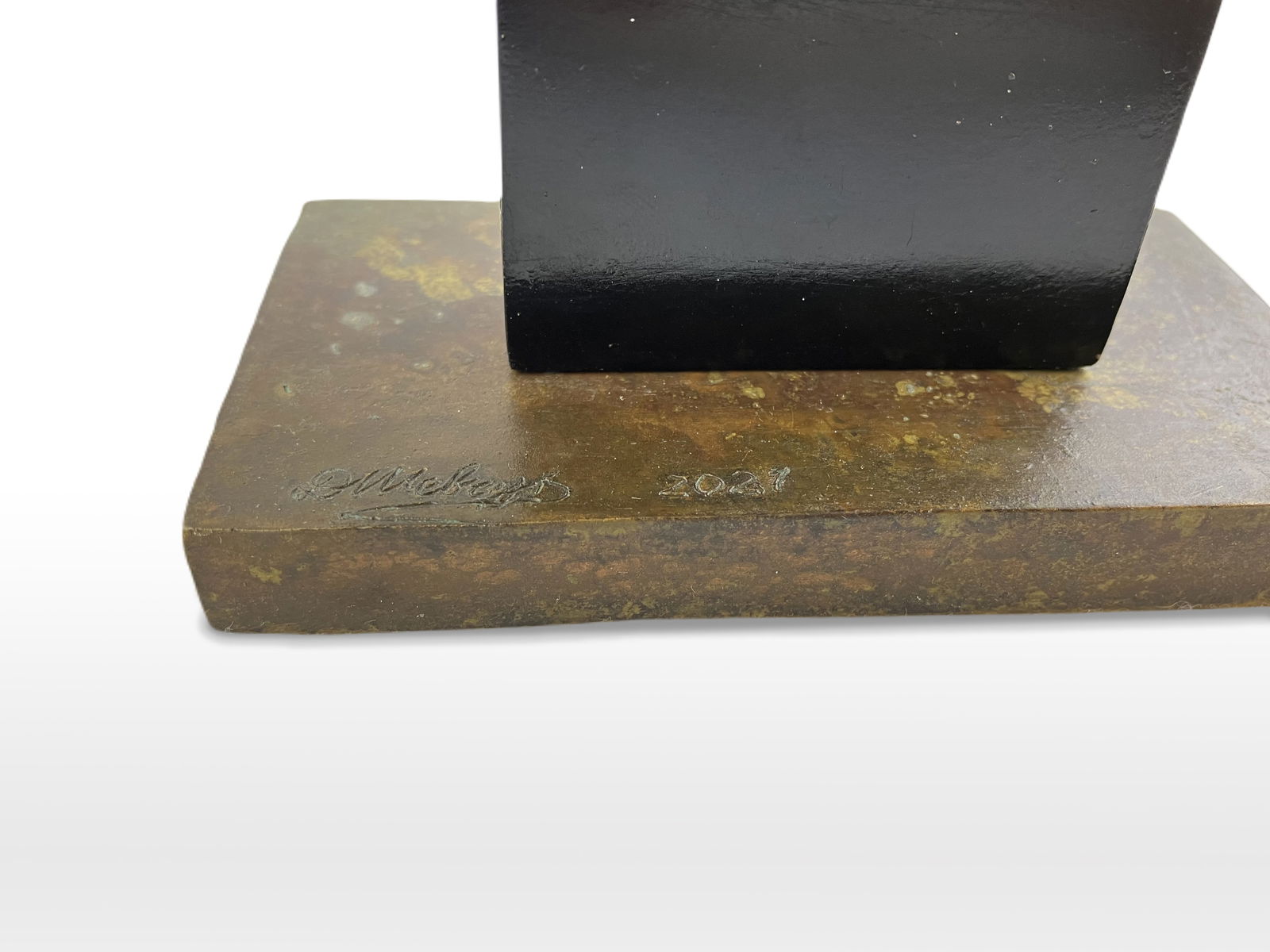 Black square - bronze sculpture - 6
