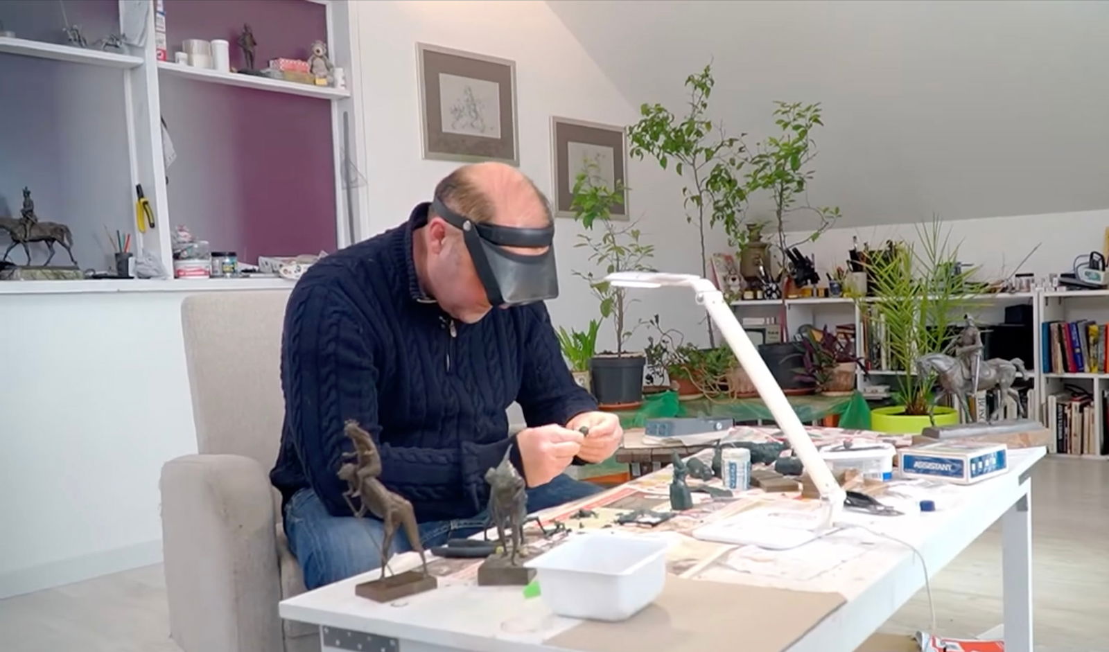 Digging within - bronze sculpture - 12