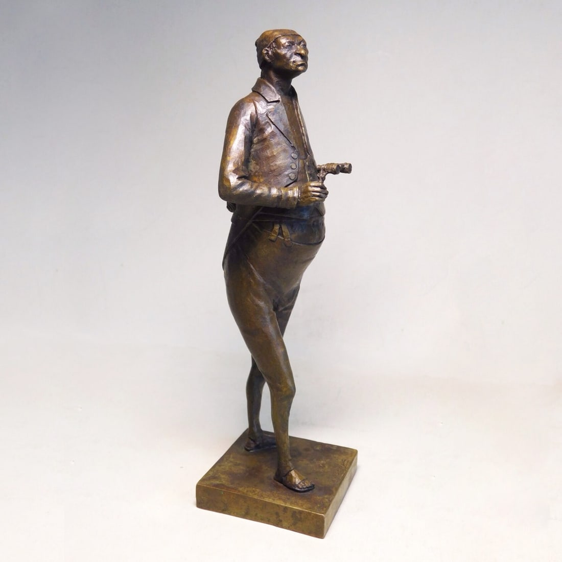Esthete - bronze sculpture: Title: Esthete - bronze sculptureDescription: Artist: Shevchuk Dmitry Date/Period: 2021 Materials: Bronze Dimensions: 19 x 7 x 6 cm (7.5' x 3' x 2.5' in) Stamp: "D. Shevchuk". Circulation: 1/10.